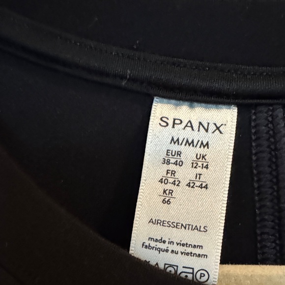 Spanx Air Essentials Maxi Dress - Picture 2 of 3